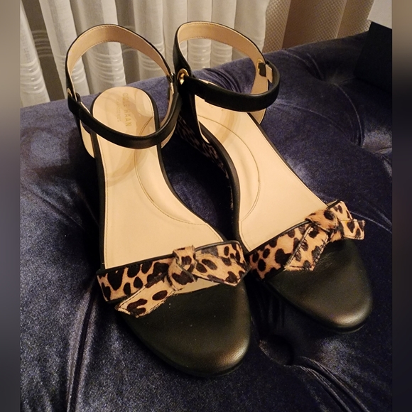 Cole Haan Pony Hair Leopard & Black Sandals sz 8 EUC - Picture 2 of 4